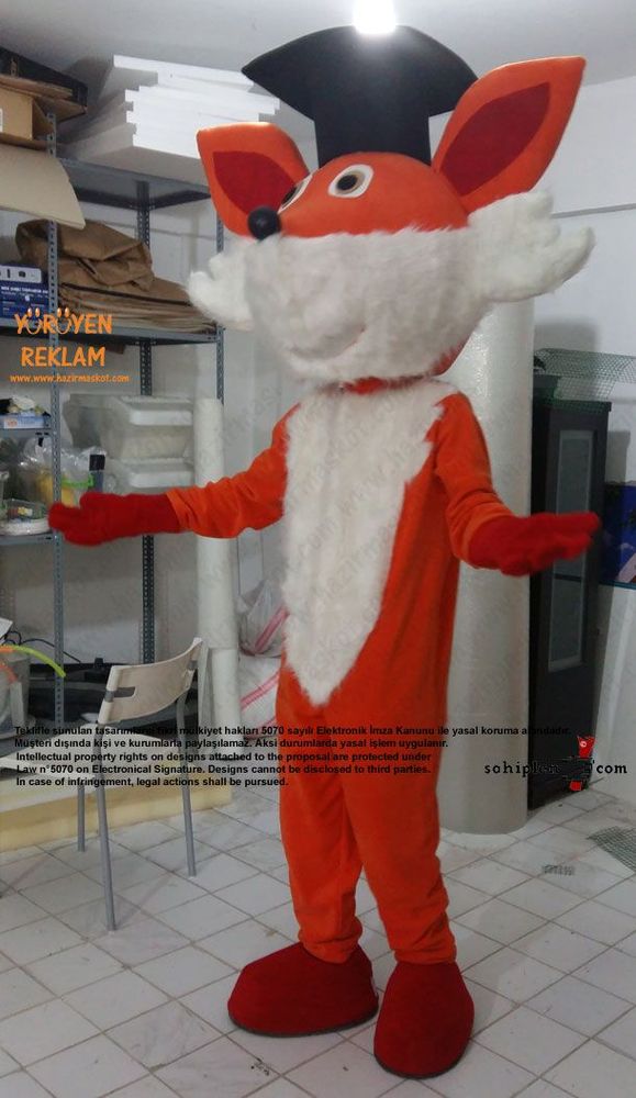 Tilki Maskot Kostümü / Uluslar Arası Kıbrıs Üniversitesi maskot kostümü