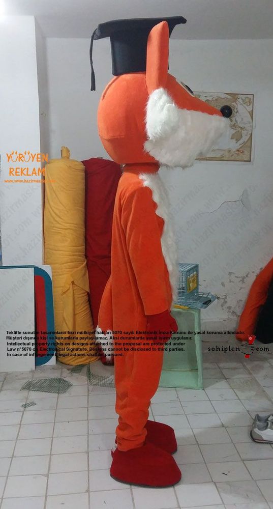 Tilki Maskot Kostümü / Uluslar Arası Kıbrıs Üniversitesi maskot kostümü