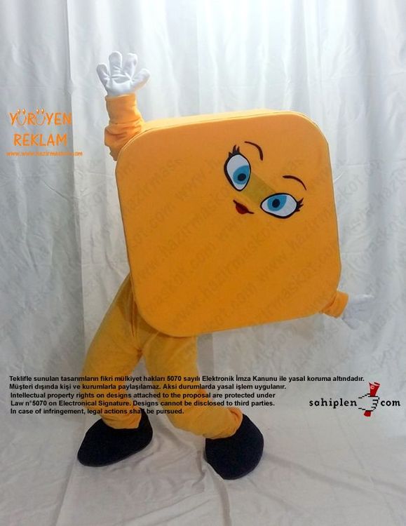 Geometri Karo Maskot / Cinfikir maskot kostümü