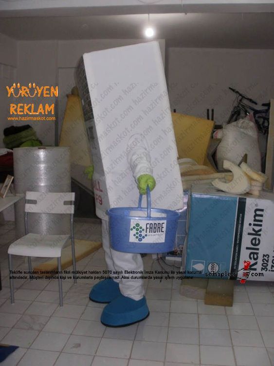 Fabre Asansör Afişi Maskot Kostümü maskot kostümü