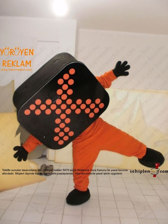 Spor X Logo Maskotu maskot kostümü
