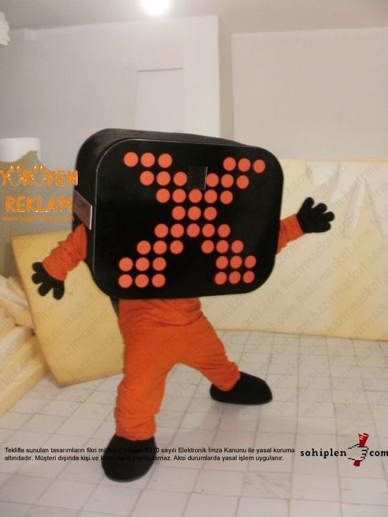 Spor X Logo Maskotu maskot kostümü