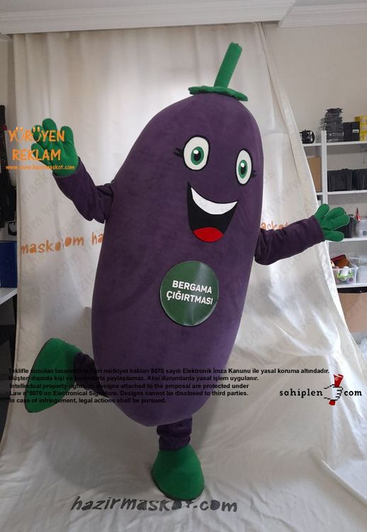 Patlıcan Maskot Kostümü / Bergama Sığırtmacı maskot kostümü