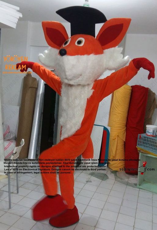 Tilki Maskot Kostümü / Uluslar Arası Kıbrıs Üniversitesi maskot kostümü