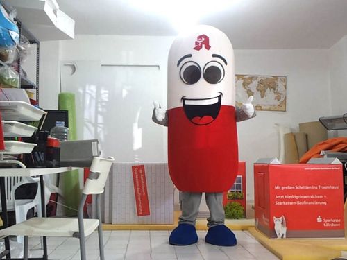 Kapsül İlaç Maskotu maskot kostümü