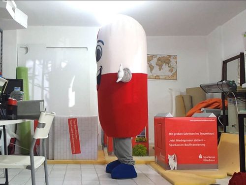 Kapsül İlaç Maskotu maskot kostümü